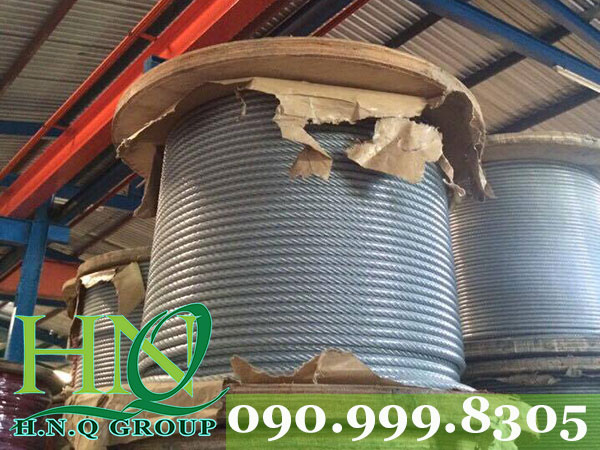 Cáp thép bọc nhựa căng nhà lưới nông nghiệp